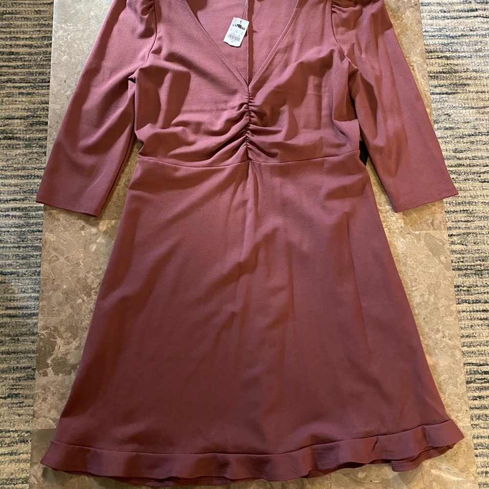Express NWT - Picture 1 of 4